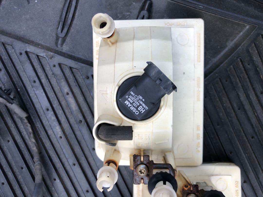 abcn8様DA64W 純正フォグランプ左右2個セット コネクタ配線付き