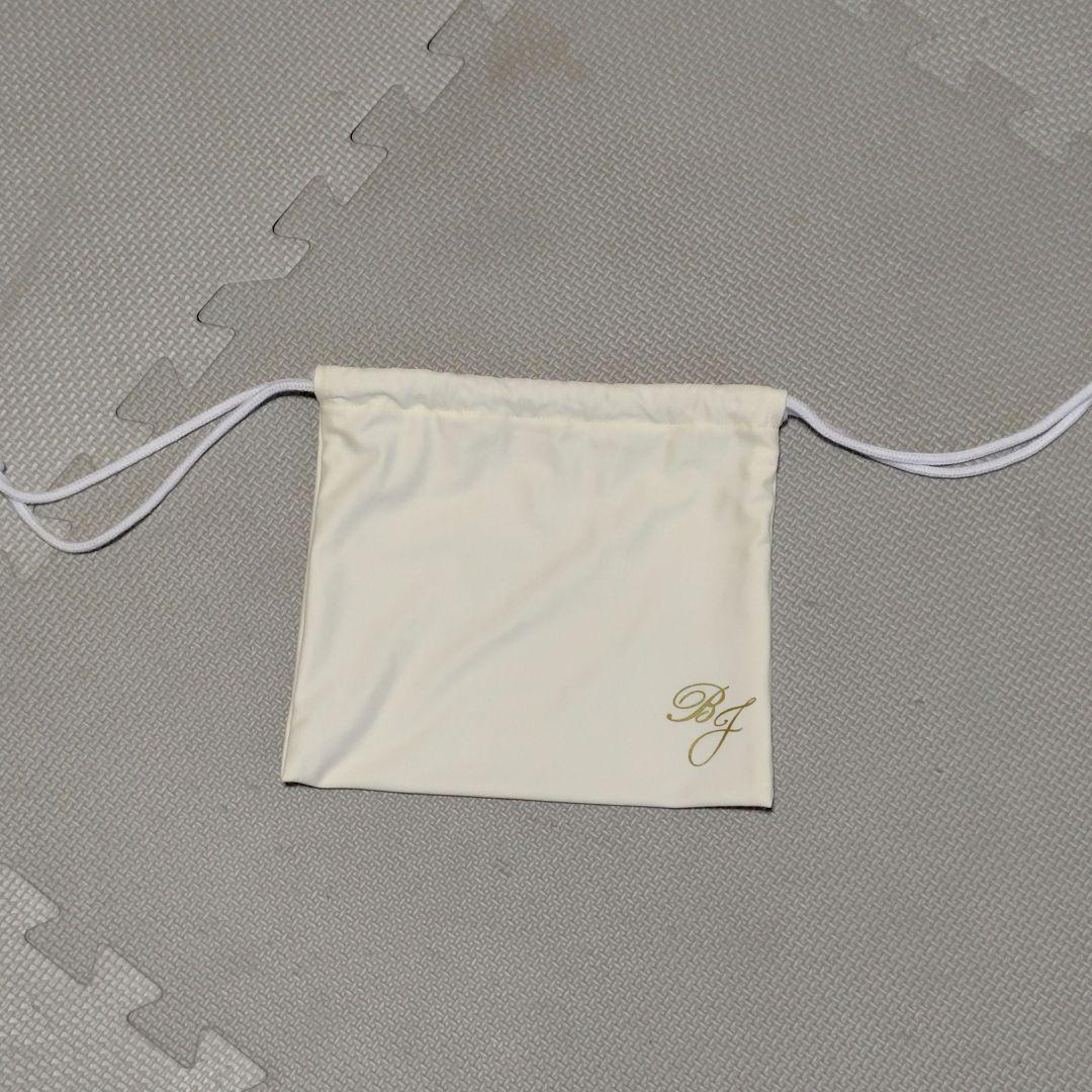 ベストボディジャパン ホワイト セパレート水着 ビキニ 収納袋付き