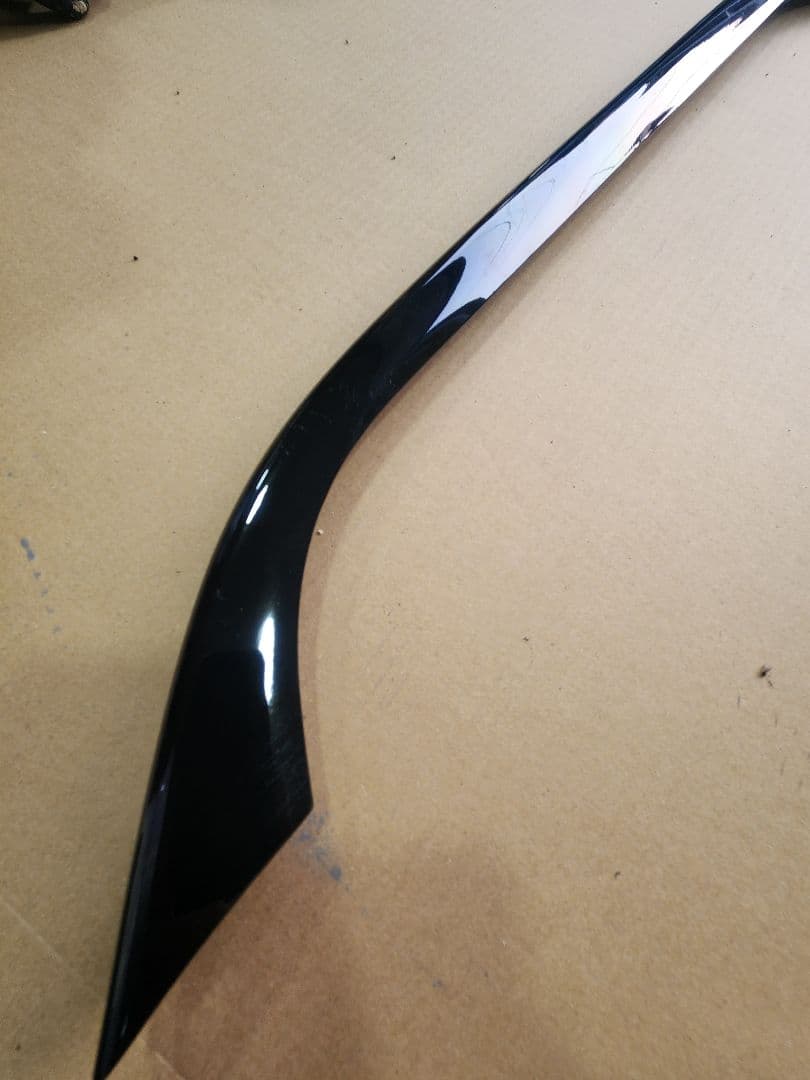 ゆプリウス50メーターガーニッシュピアノブラック