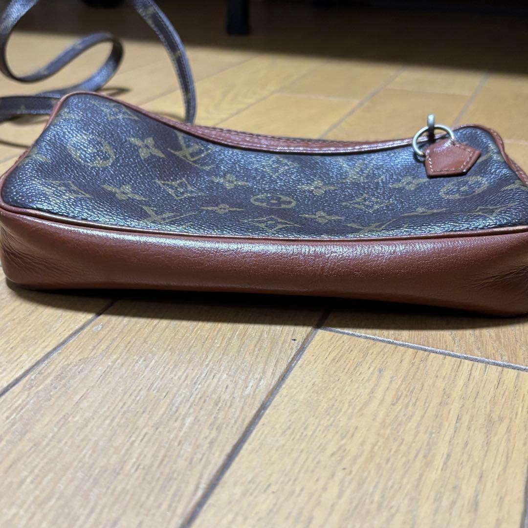 Louis Vuitton モノグラム ショルダーバッグ ブラウン