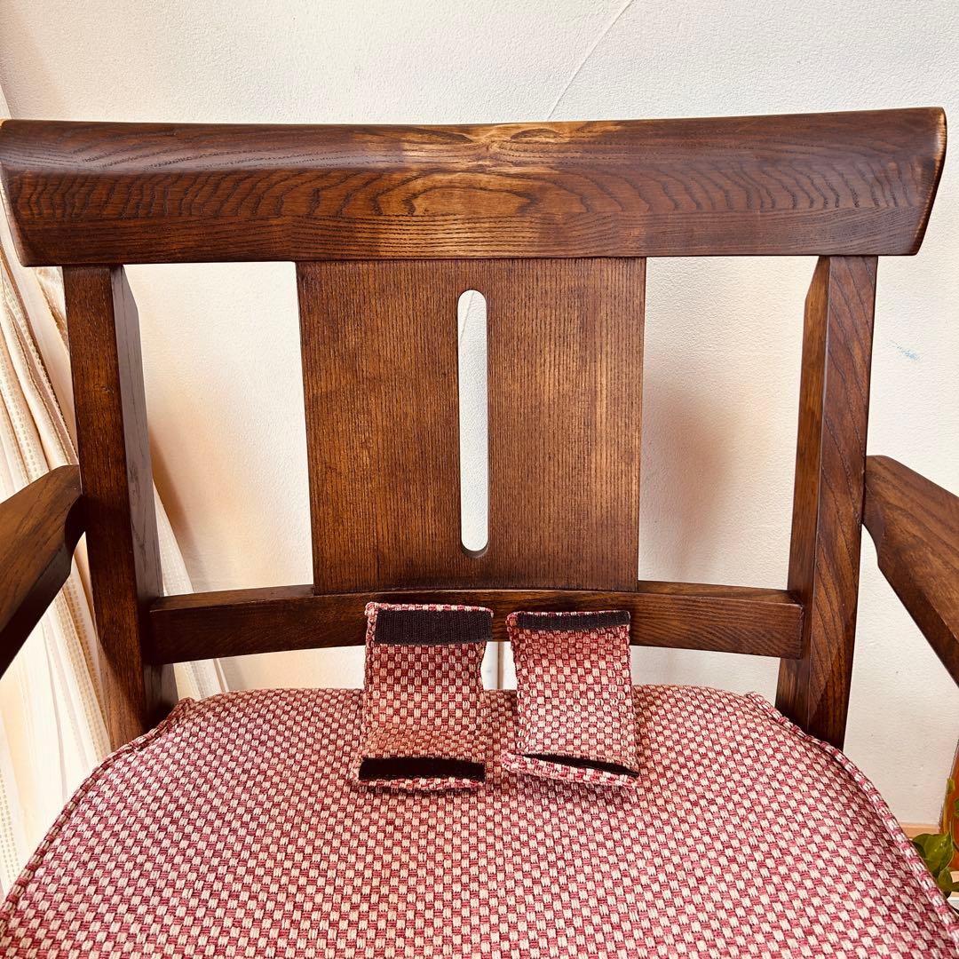 【極美品】ニトリ ヤマトチェア 布張り 天然木 回転式 ダイニング