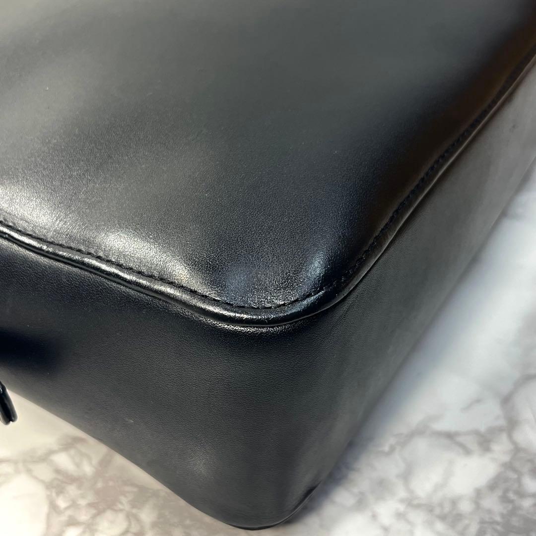 Y2K バーバリー ビジネスバッグ 牛革 黒 ノバチェック トートバッグ