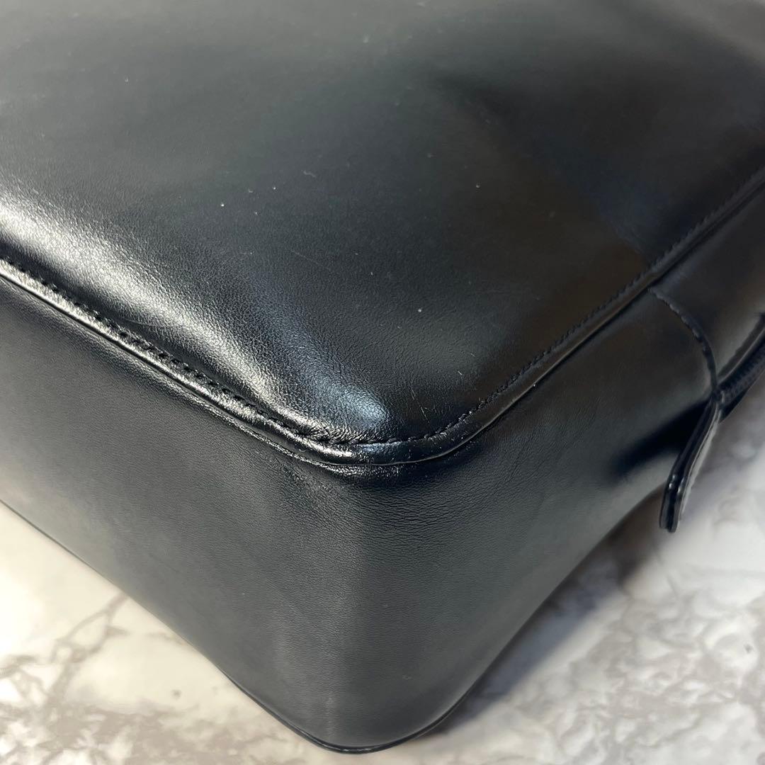 Y2K バーバリー ビジネスバッグ 牛革 黒 ノバチェック トートバッグ