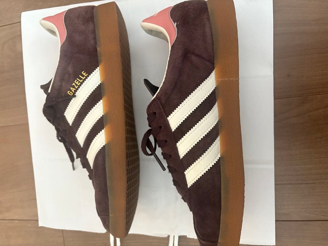 adidas Gazelle ダークブラウン　ガゼル