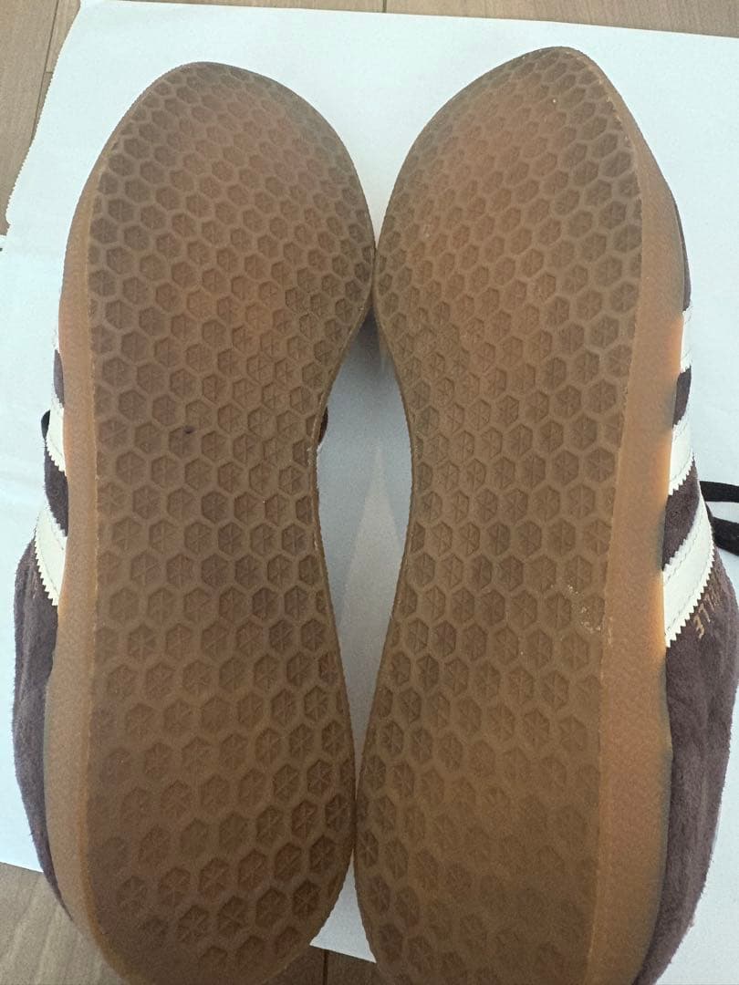 adidas Gazelle ダークブラウン　ガゼル
