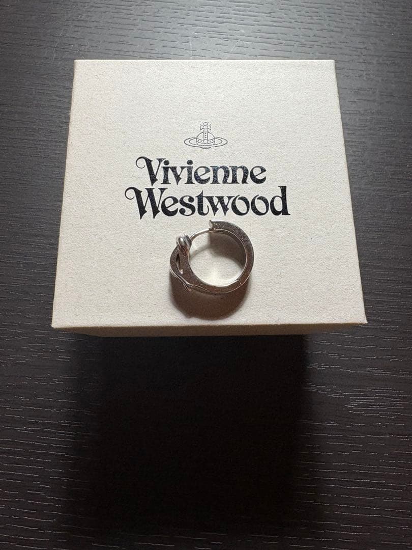 Vivienne Westwood MAN BOBBY シングルフープピアス