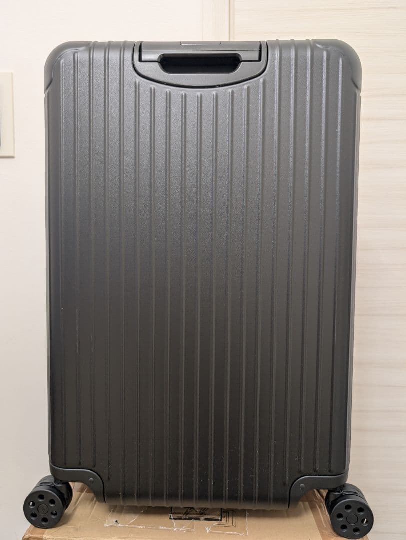 RIMOWA ESSENTIAL Check in L 　MATT BLACK