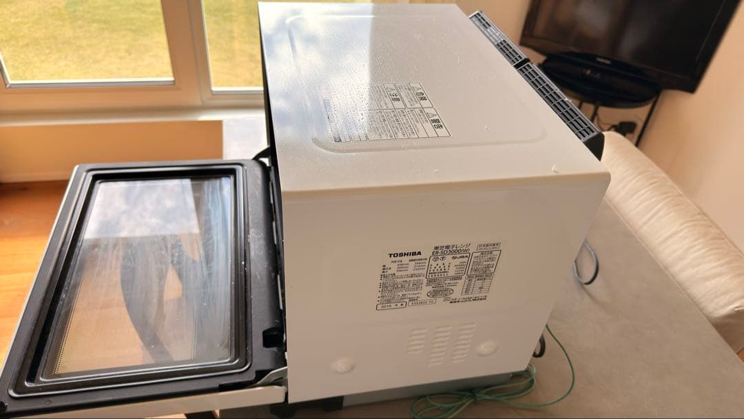 東芝 石窯ドーム オーブンレンジ ER-SD3000(W) 【ジャンク品】