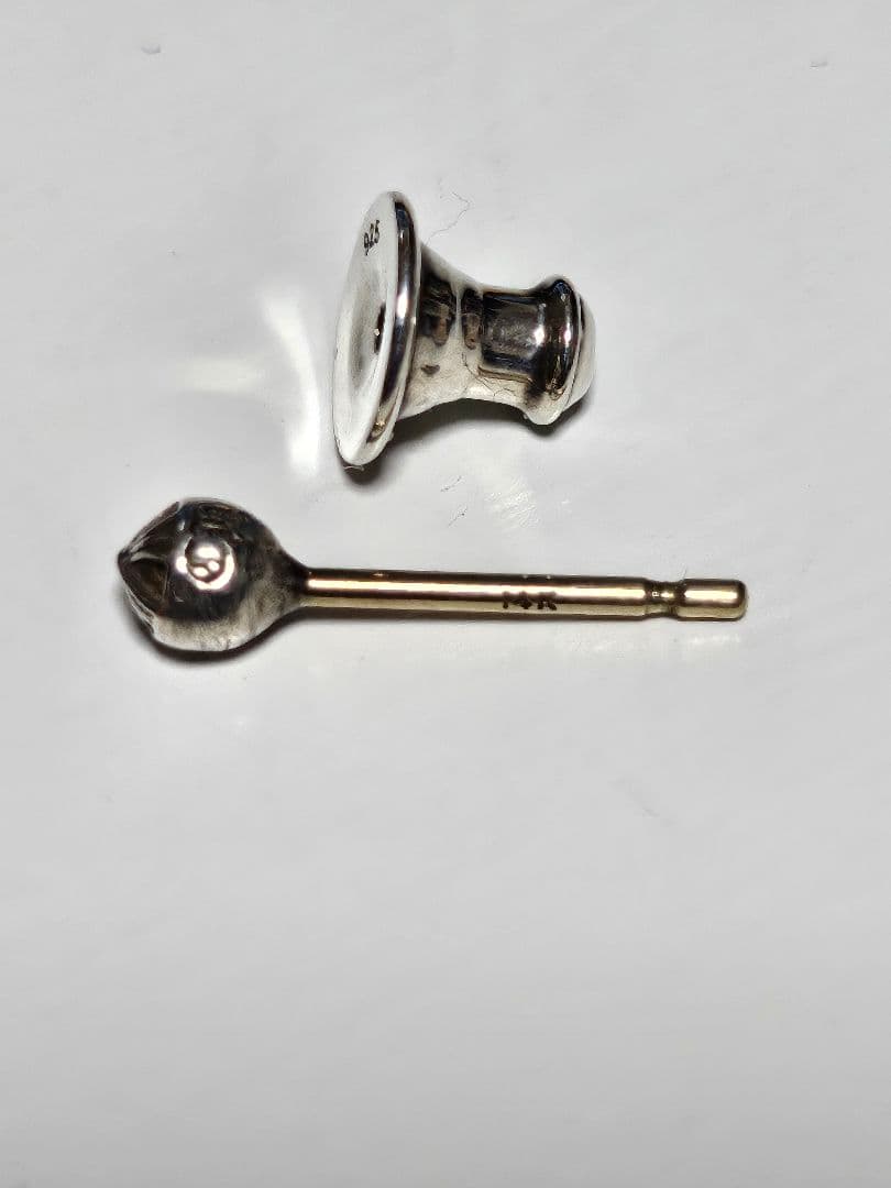 クロムハーツ /ミニクロスボールスタッド シルバーピアス　ガーデナー