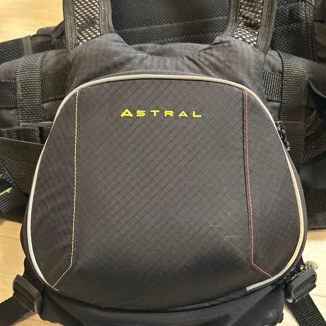 ASTRAL ライフジャケット カヤック