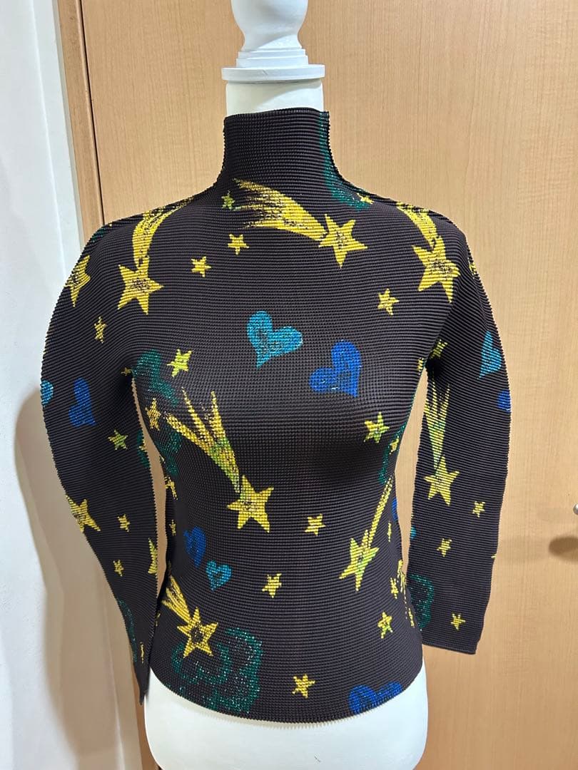 ⭐️meイッセイ ミヤケストレッチプリーツ極美品⭐️