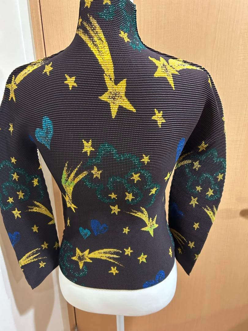 ⭐️meイッセイ ミヤケストレッチプリーツ極美品⭐️