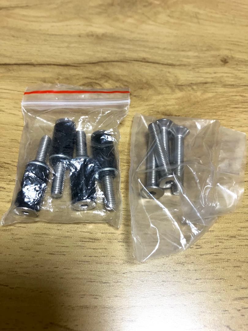 新品未使用　アコサット　タンクキャップ　Kawasaki車　汎用性（高）