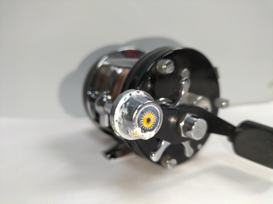 ぎ*じ様 ABU アブ Ambassadeur 5001c ベイトリール 左利き