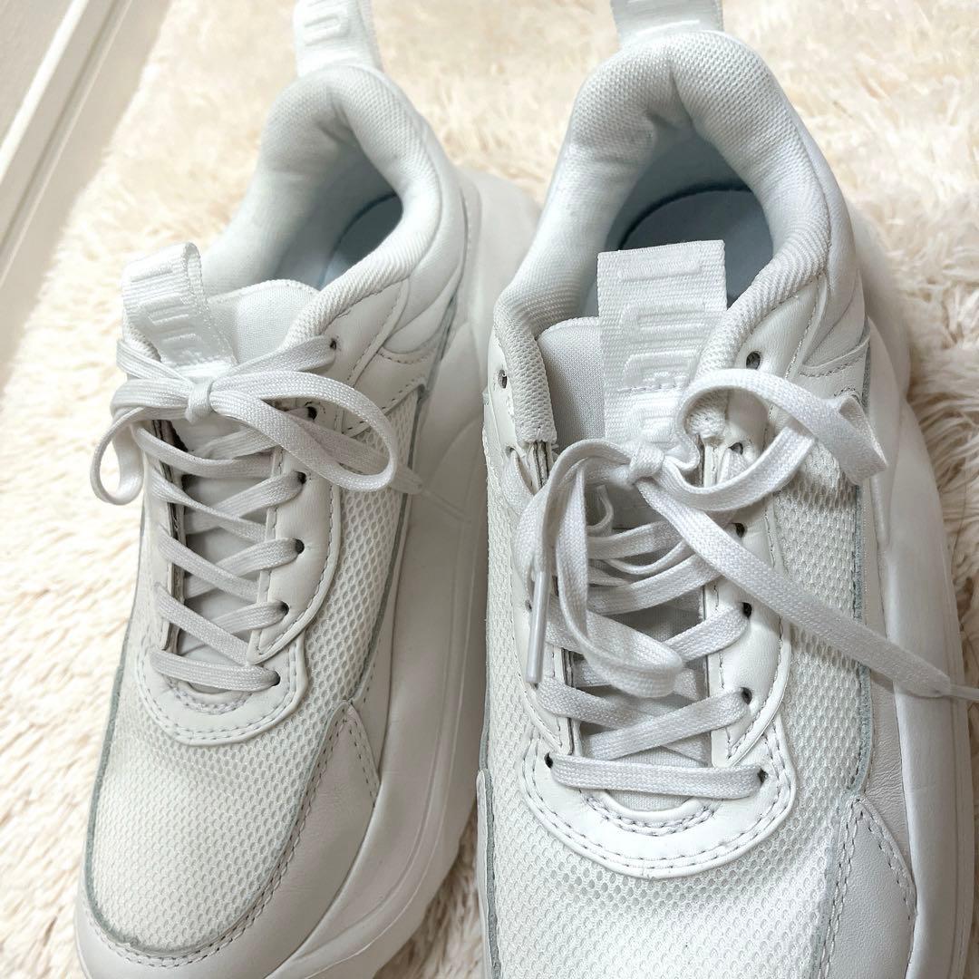 UGG LA Cloud Trainer25.0cmクラウド トレーナー厚底軽量