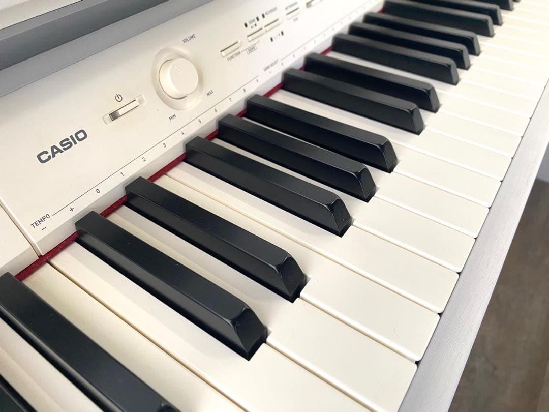 【ゆい引取り用価格】コンパクトで大人気！CASIO PX750 電子ピアノ