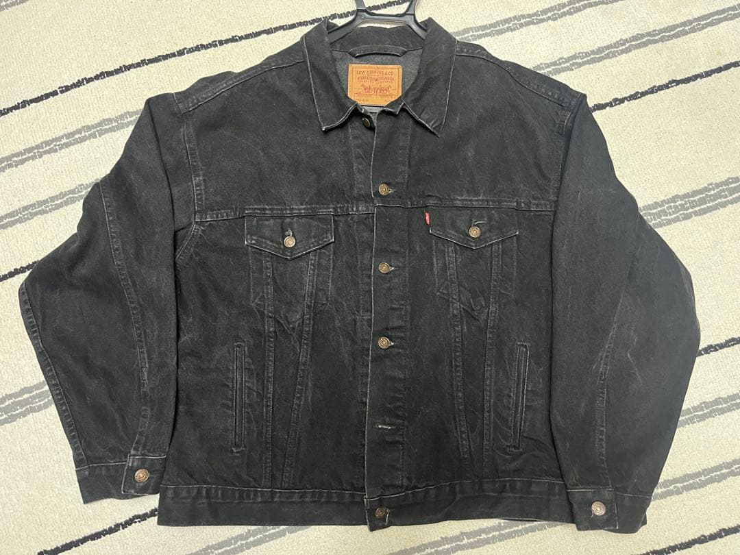 1/30までの出品　Levi's 70507-4159 ブラックデニムジャケット