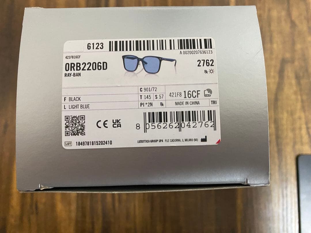 レイバン　サングラスRB2206D　901/72ブラック国内正規品