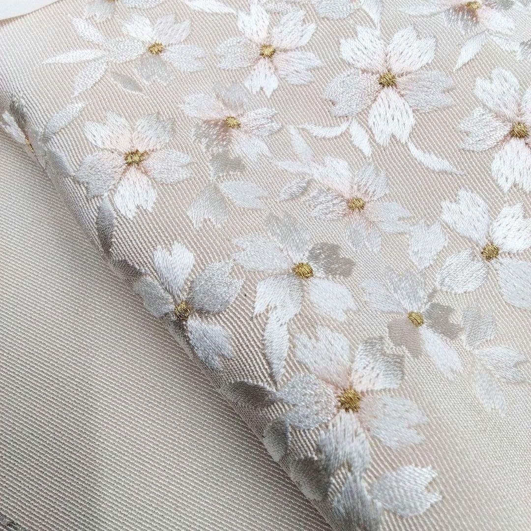豪華　最高級　手刺繍　刺繍 半襟 半衿　桜　華縫 　金糸　正絹　#663