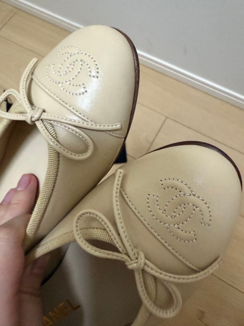 専用ページ　新品　シャネル　バレリーナ　バレエシューズ　パンプス　ベージュ