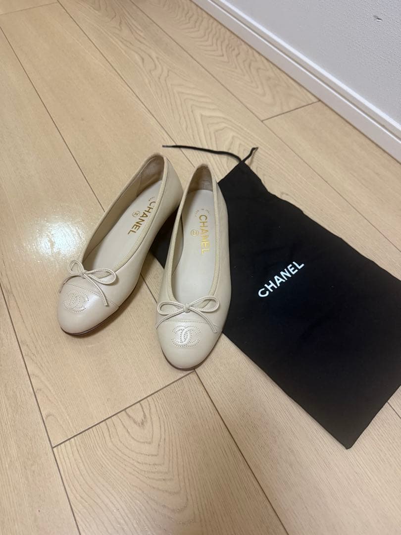 専用ページ　新品　シャネル　バレリーナ　バレエシューズ　パンプス　ベージュ