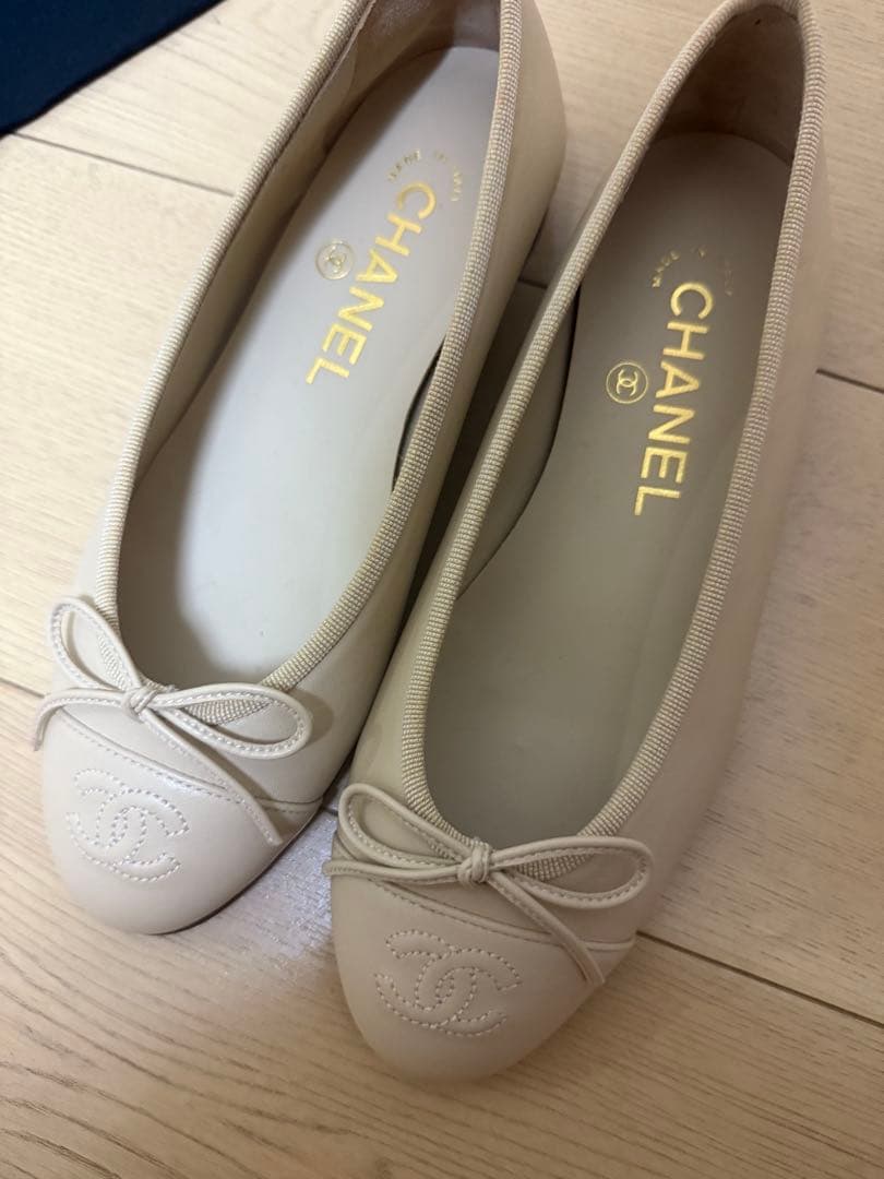 専用ページ　新品　シャネル　バレリーナ　バレエシューズ　パンプス　ベージュ