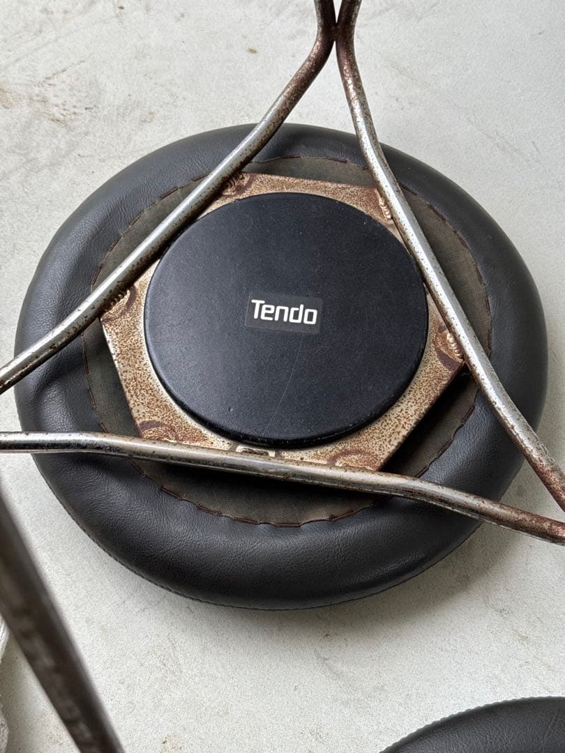 ２脚セット　天童木工　回転　スツール　椅子　ポストモダン　倉又史