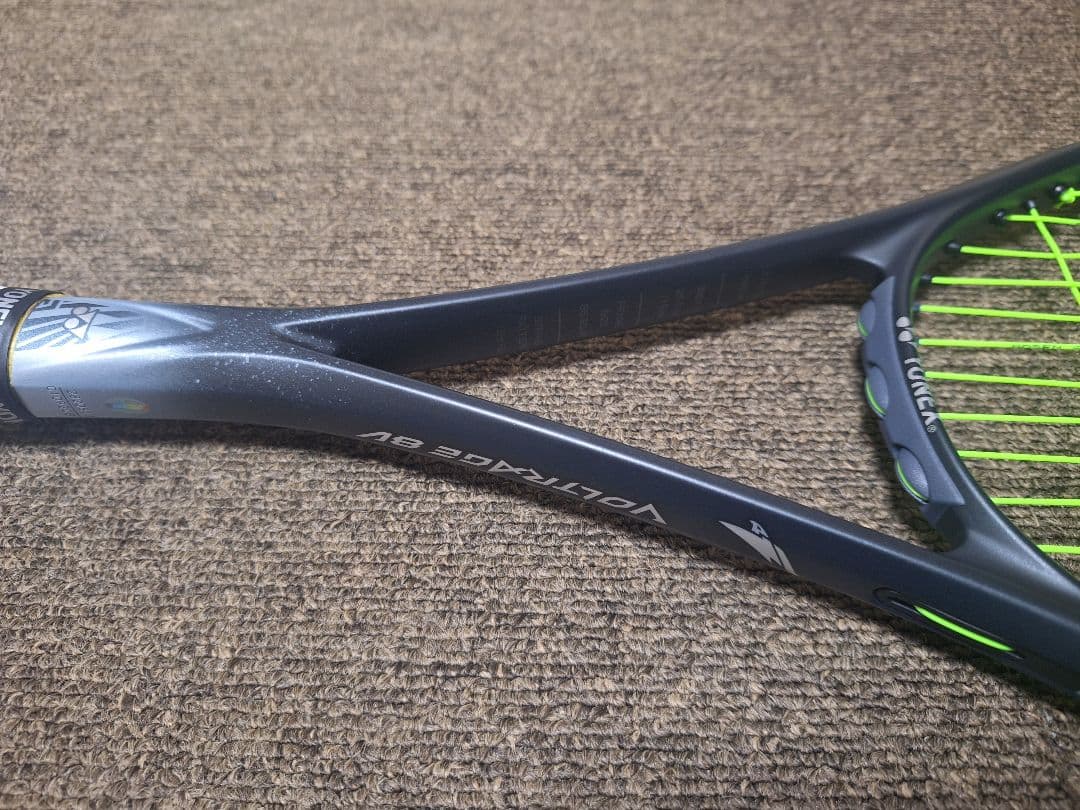 ソフトテニスラケット　ヨネックス　ボルトレイジ8V(カスタムフィット)