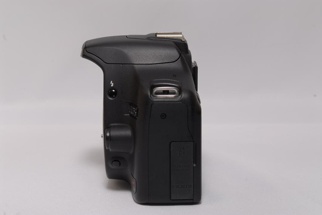 ✨すぐ始めれる　✨美品　Cannon　Kiss X3 標準レンズセット