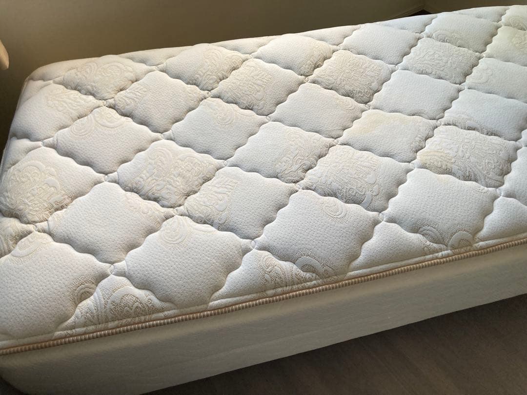 【美品】KINGSDOWN キングスダウン ×大塚家具 コラボ商品 中古