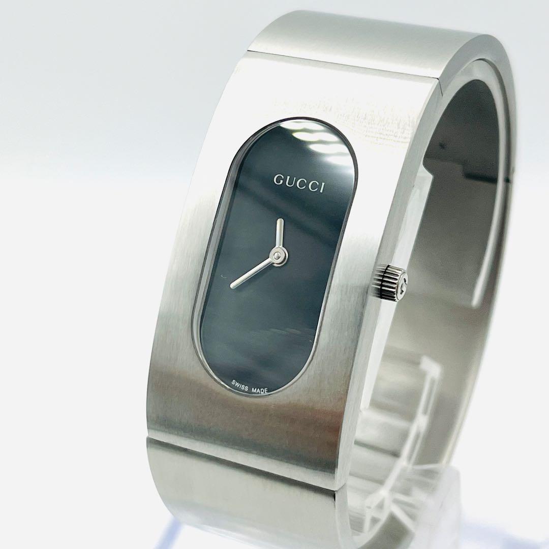 【極美品】GUCCI 2400L シルバーバングルウォッチ ブラック文字盤