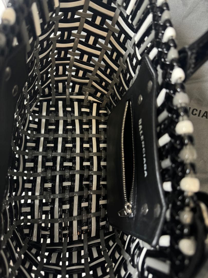 バレンシアガ　ビストロXS ブラックxグレーxホワイト