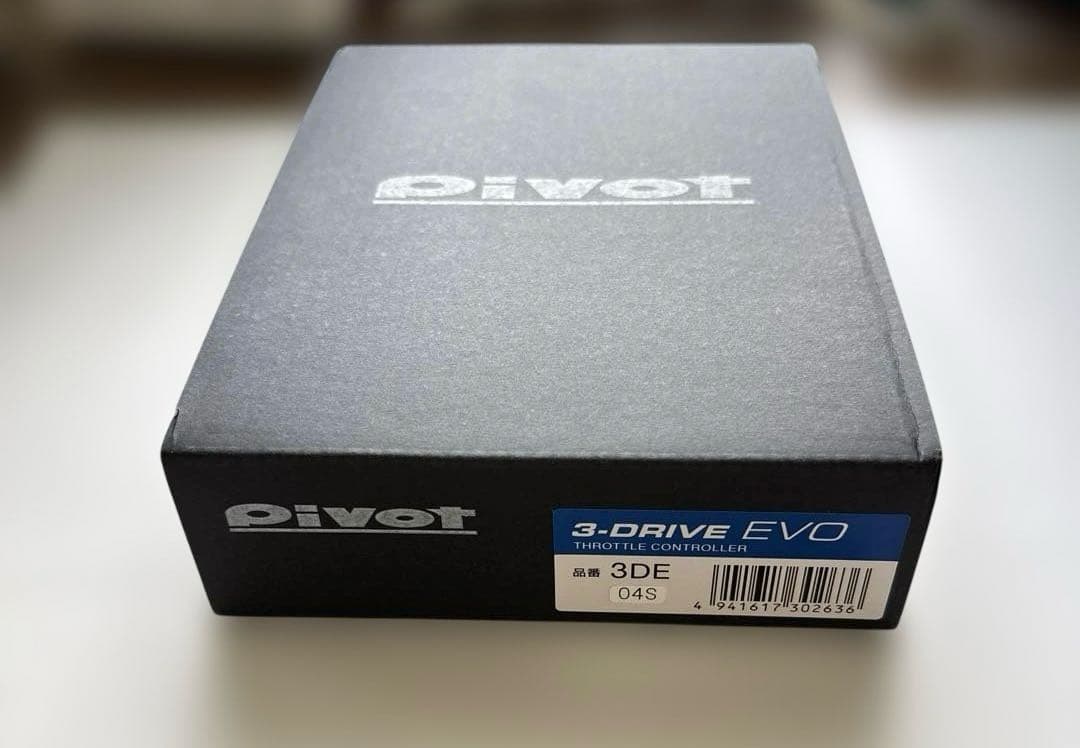 Pivot スロットルコントローラー　3-drive •EVO