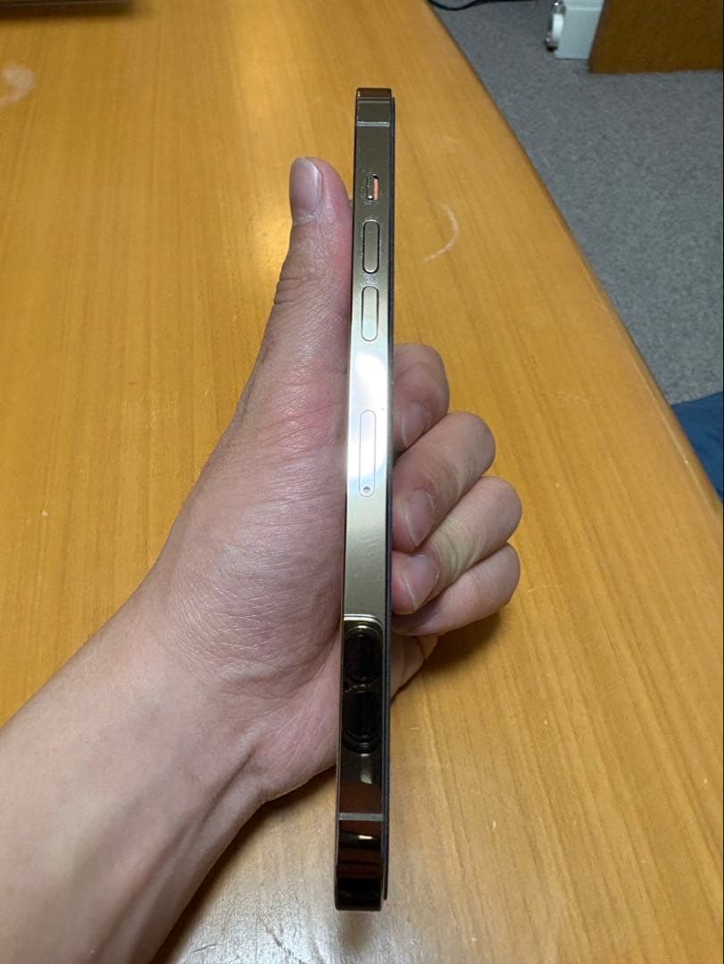 iPhone 14pro max ゴールド　128GB