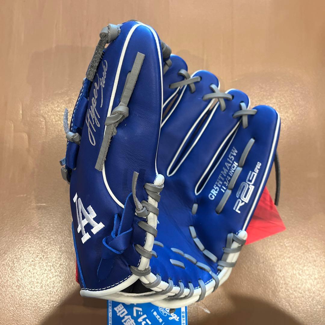 新品 値下げ中ローリングス軟式投手用 ドジャース