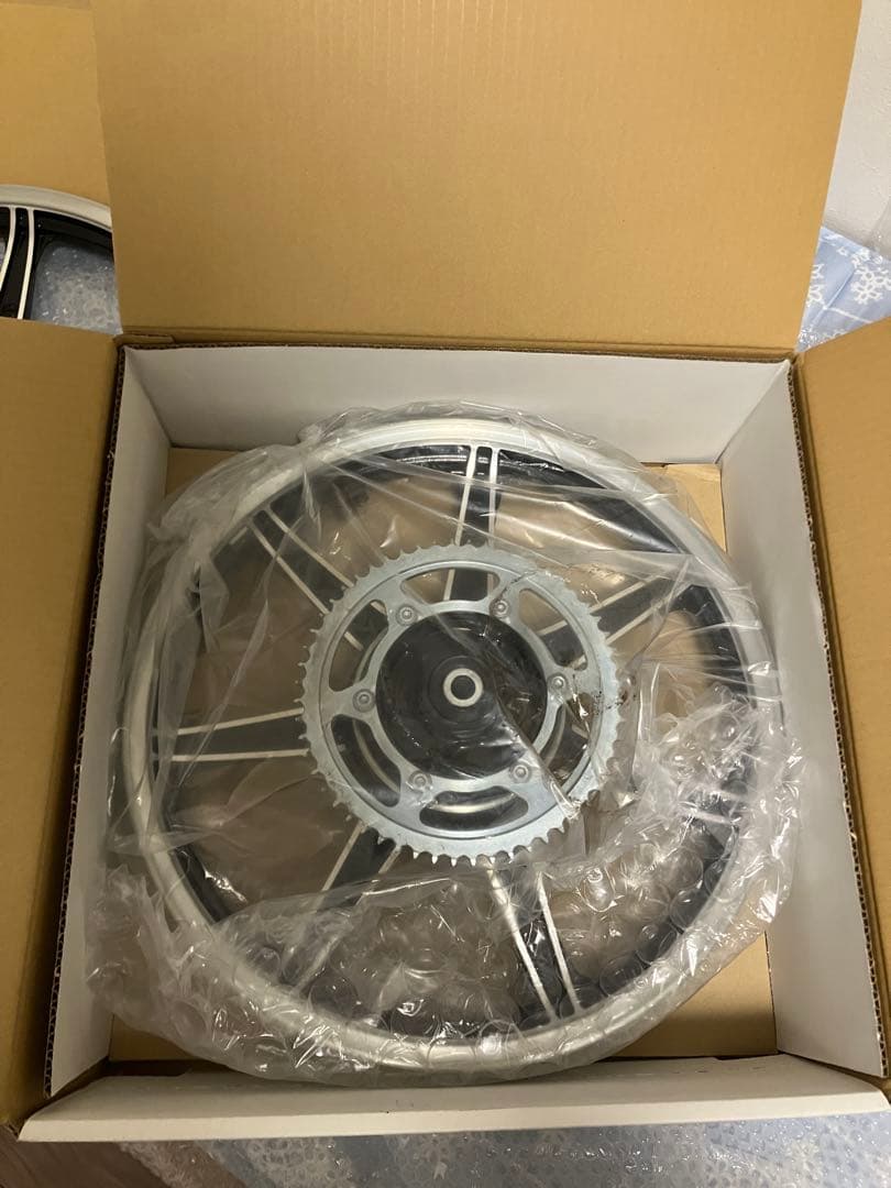 SR400 ワイズギア キャストホイール