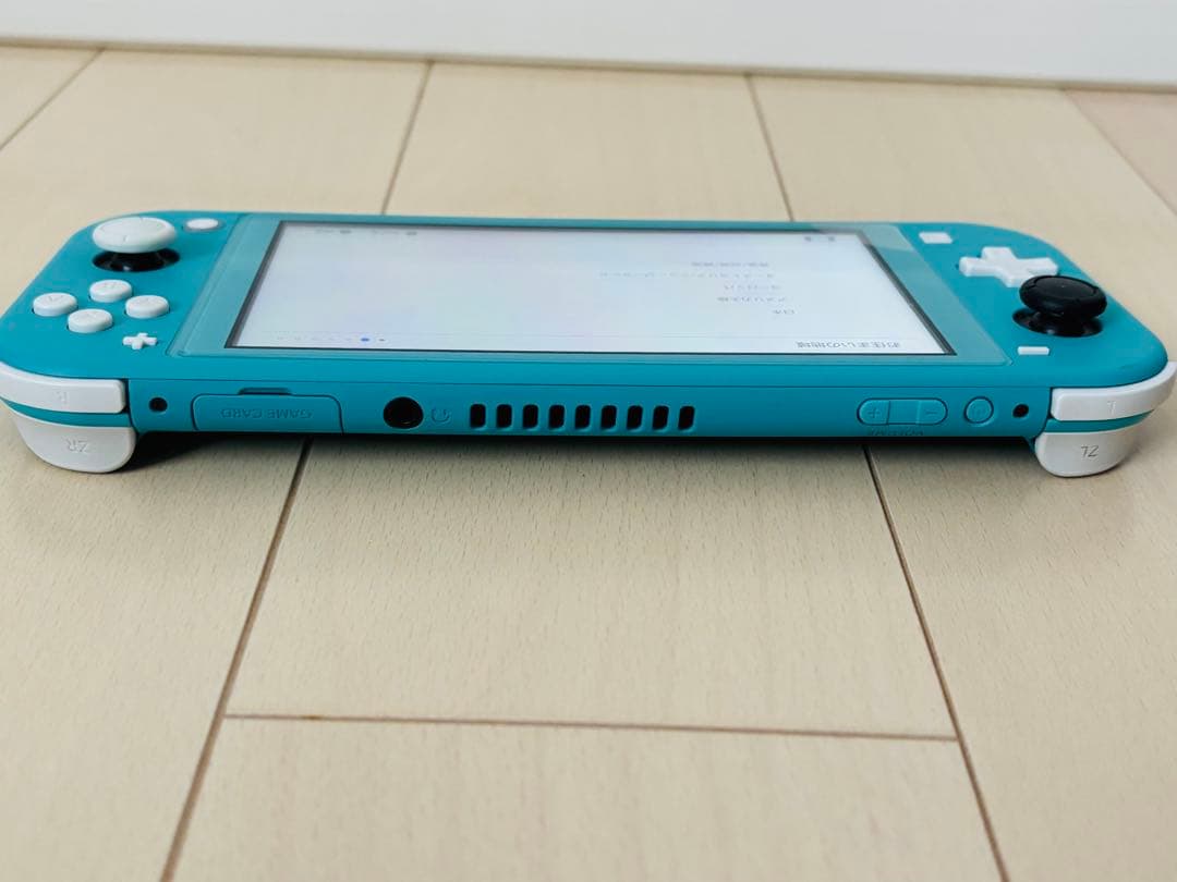Nintendo Switch Lite ターコイズ 本体　充電機付