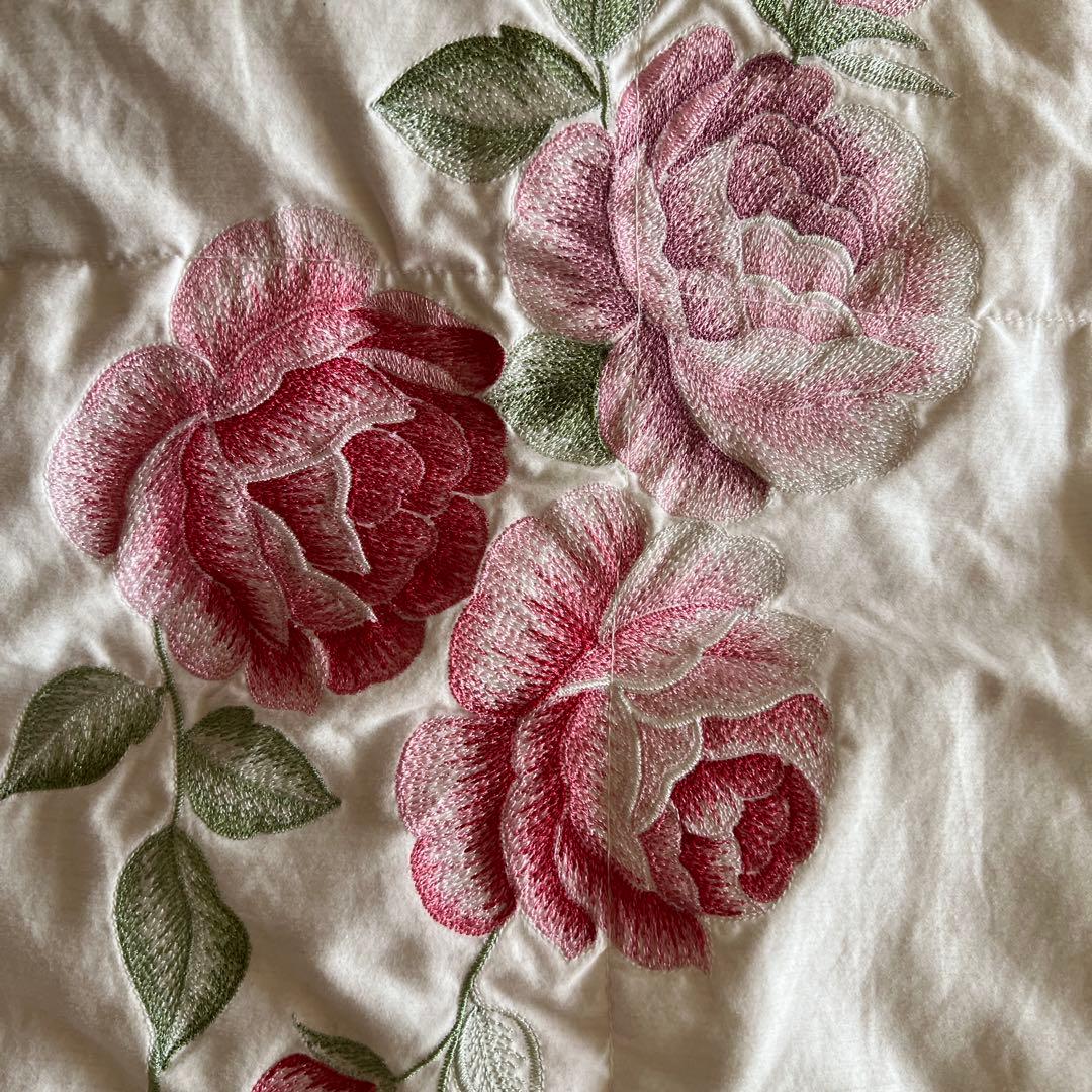 丸八真綿　花柄刺繍 Sowally夏用ダブル掛け布団