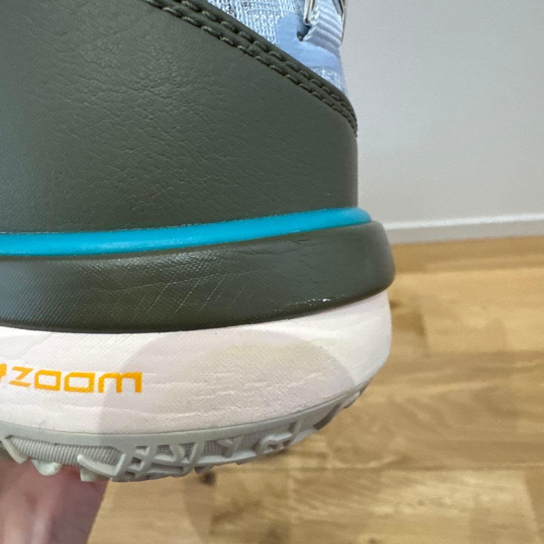 Nike LBJ バスケットボールシューズ