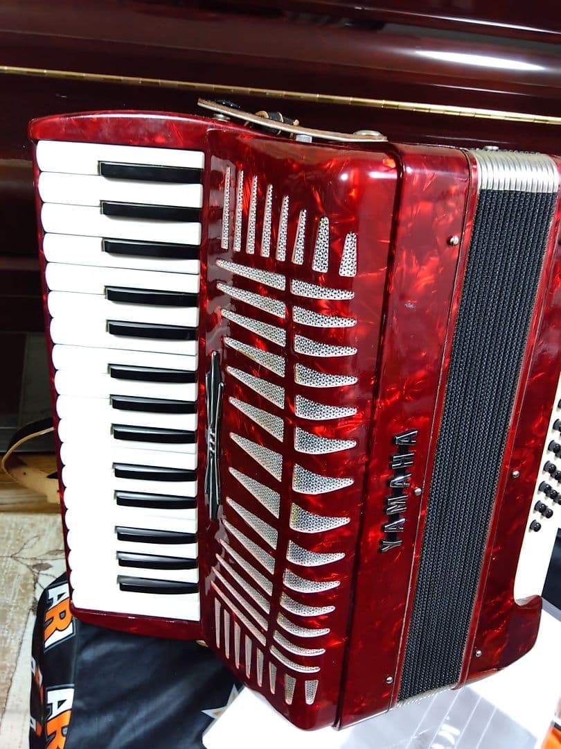 【動作品大幅なメンテ完了品】YAMAHA YA-21アコーディオン