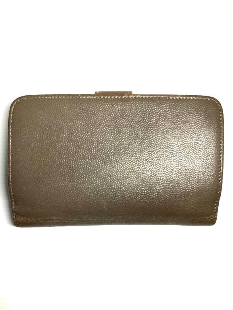 シャネル　キャビアスキン　レザー　ココマーク　セブルガ　二つ折り財布