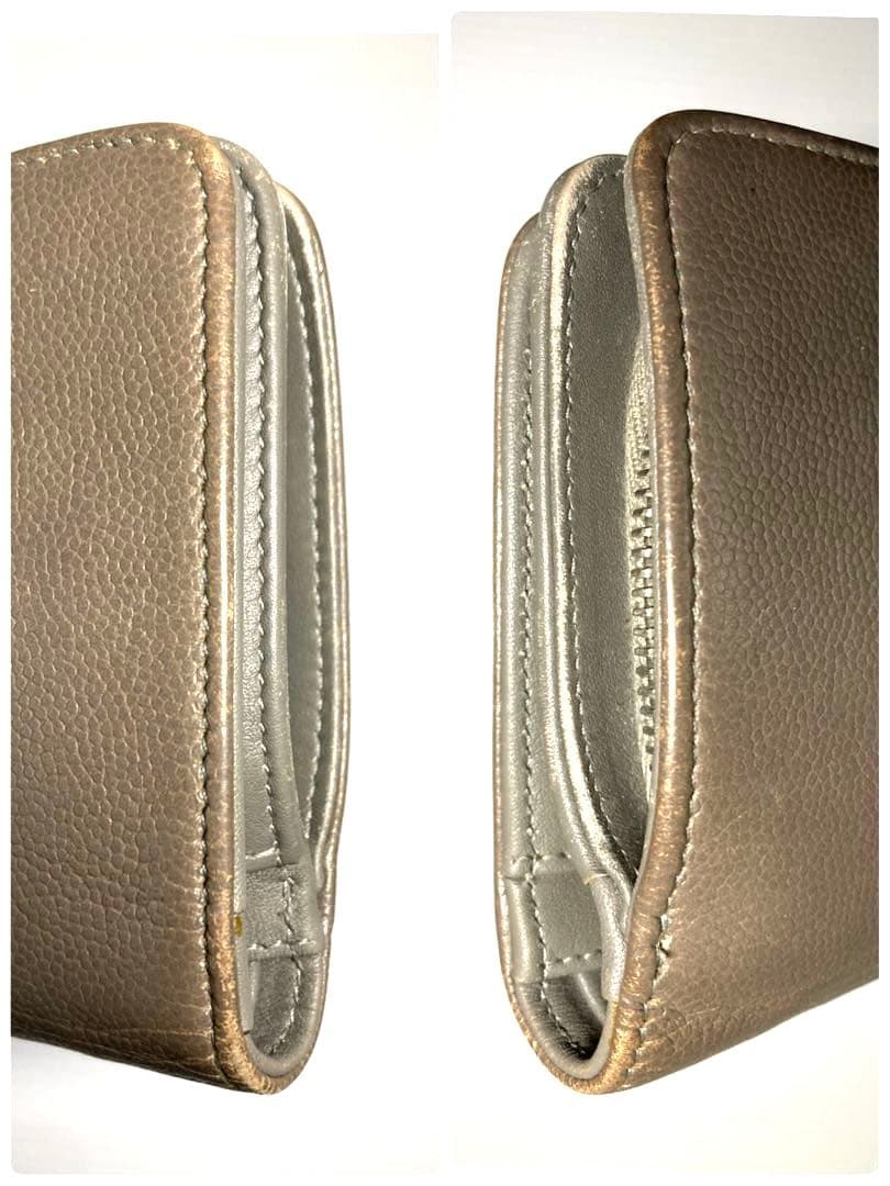 シャネル　キャビアスキン　レザー　ココマーク　セブルガ　二つ折り財布