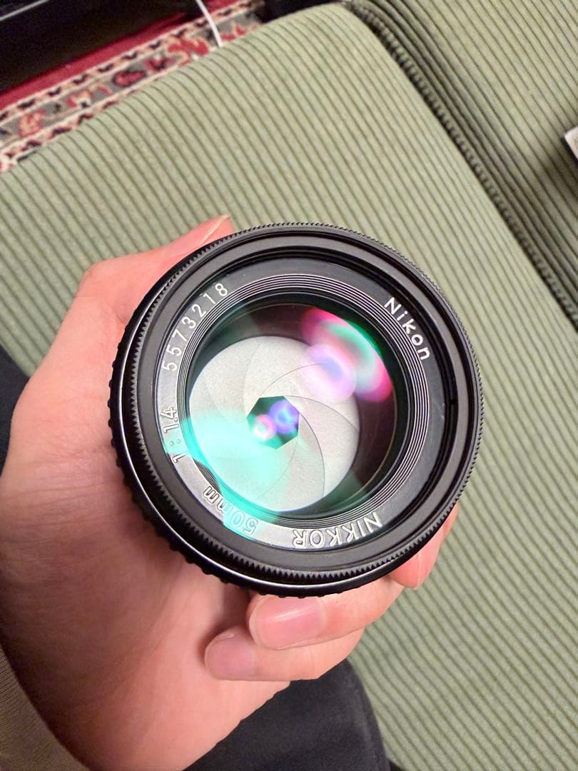 Nikon 50mm f/1.4 レンズ