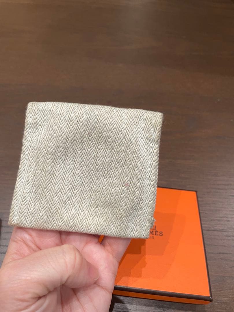 エルメス ゴールド ブラック バングル