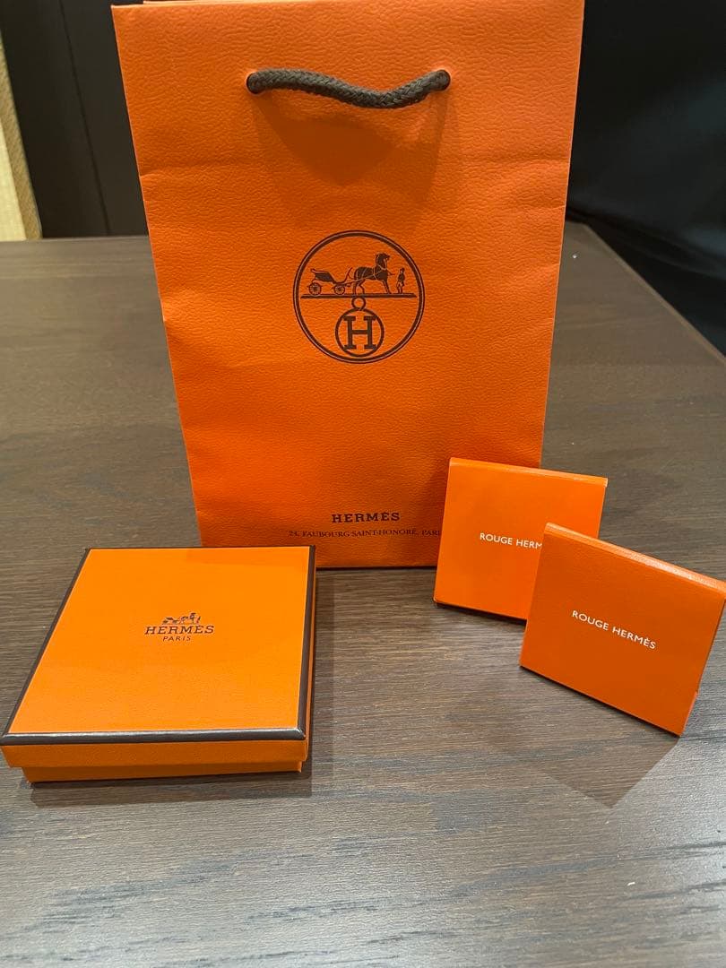 エルメス ゴールド ブラック バングル