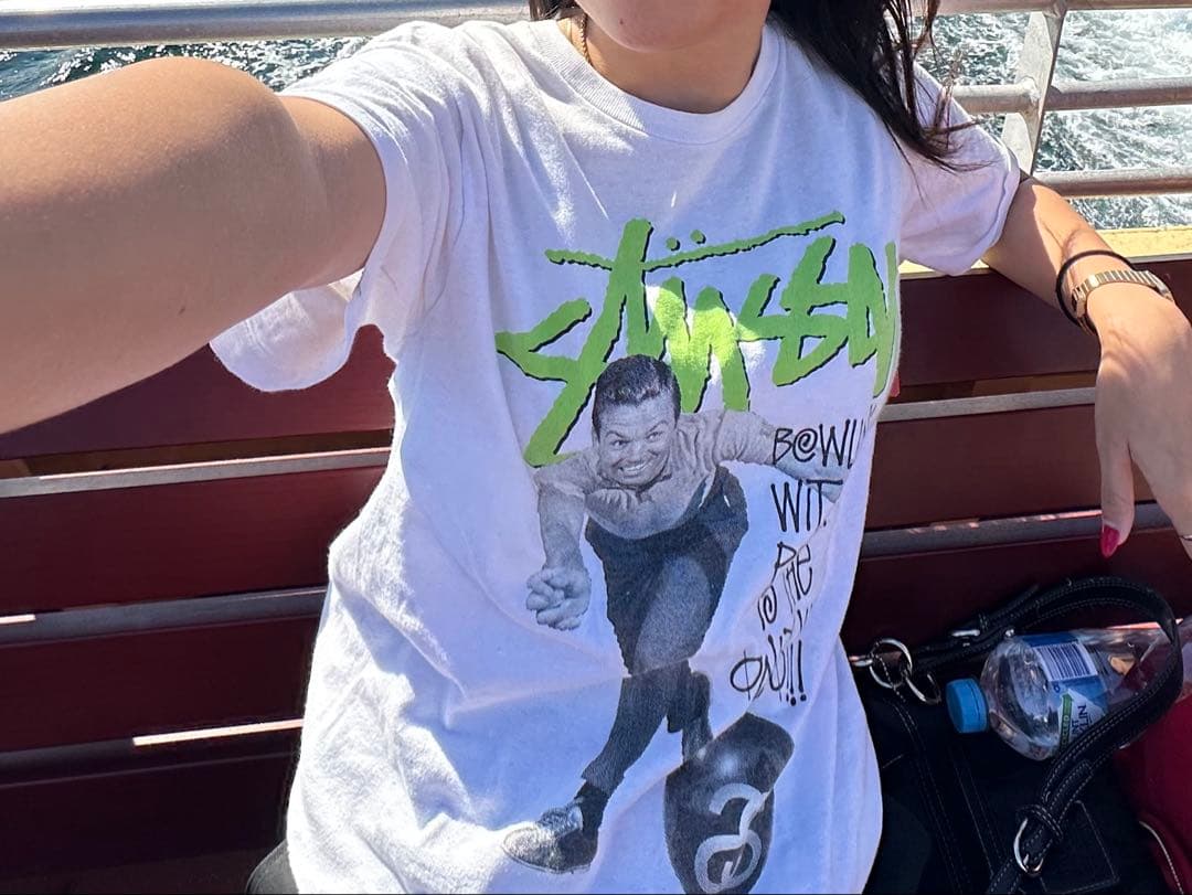 『ボブ』stussy半袖tシャツS ロゴ入り