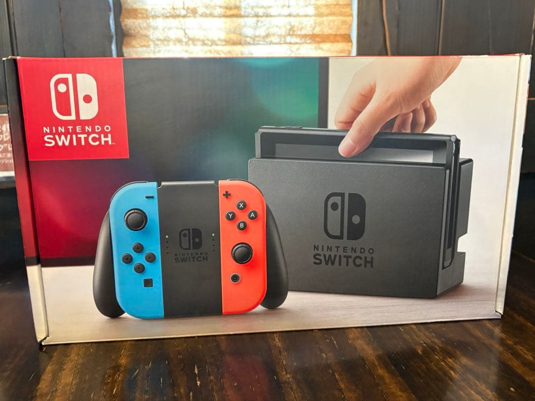 Nintendo Switch （ネオンブルー&レッド）