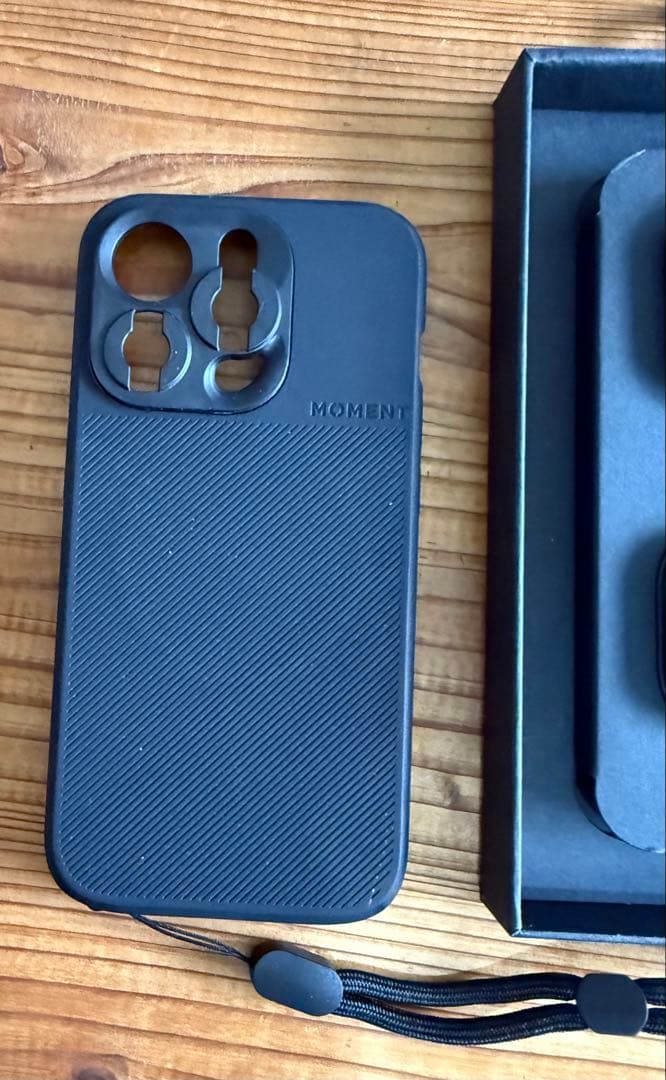 Moment iPhone 15pro 用ケース ブラック Mシリーズ用マウント