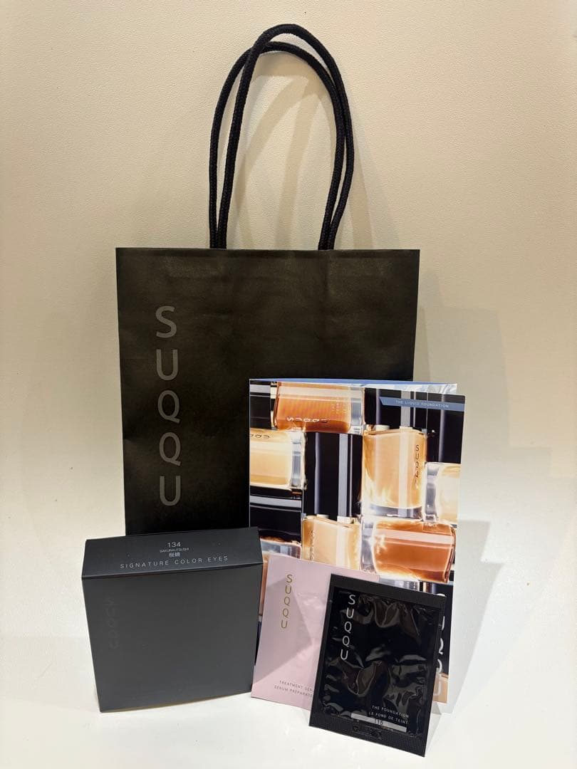 【新品未使用】SUQQU 134 桜鏡 アイシャドウ ファンデ・下地サンプル付