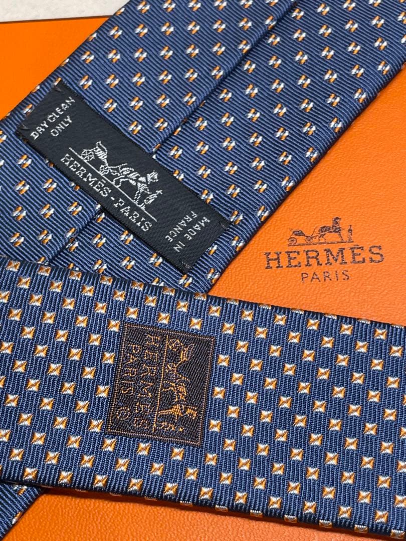 【新品未使用】HERMES ネイビー H総柄ネクタイ シルク100% 成人式向け